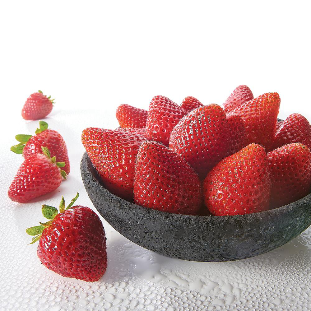 Alasko Iqf Whole Strawberries, 1 Kg -- 5 Per Case